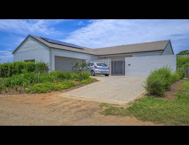 869M² VACANT LAND FOR SALE IN SHEFFIELD BEACH